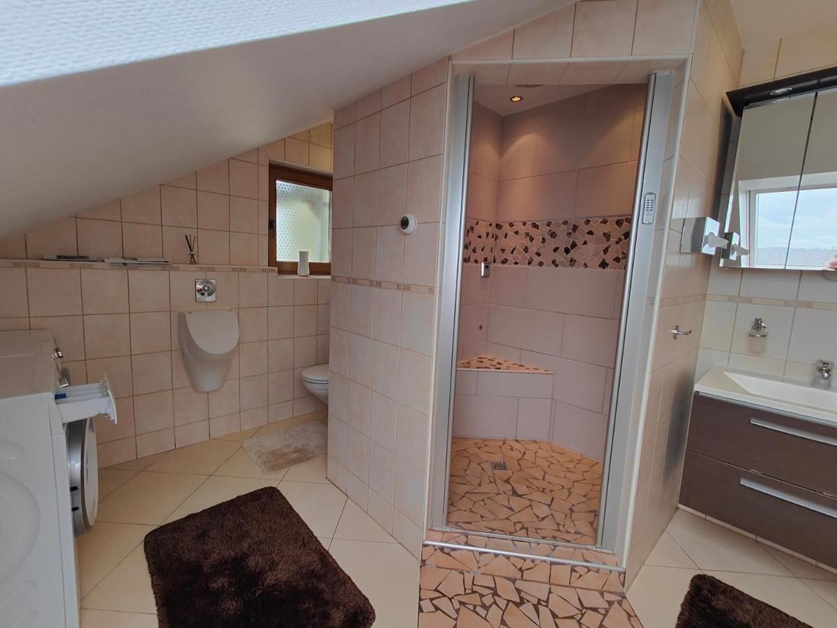 Komfort Ferienwohnung Biene Saarbrucken Bagian luar foto