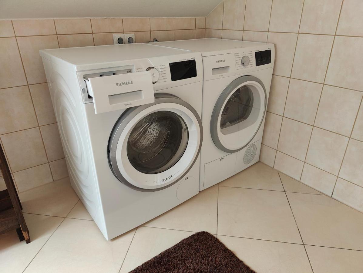 Komfort Ferienwohnung Biene Saarbrucken Bagian luar foto