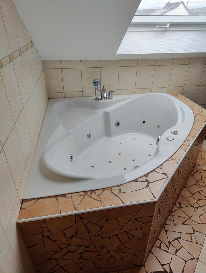Komfort Ferienwohnung Biene Saarbrucken Bagian luar foto