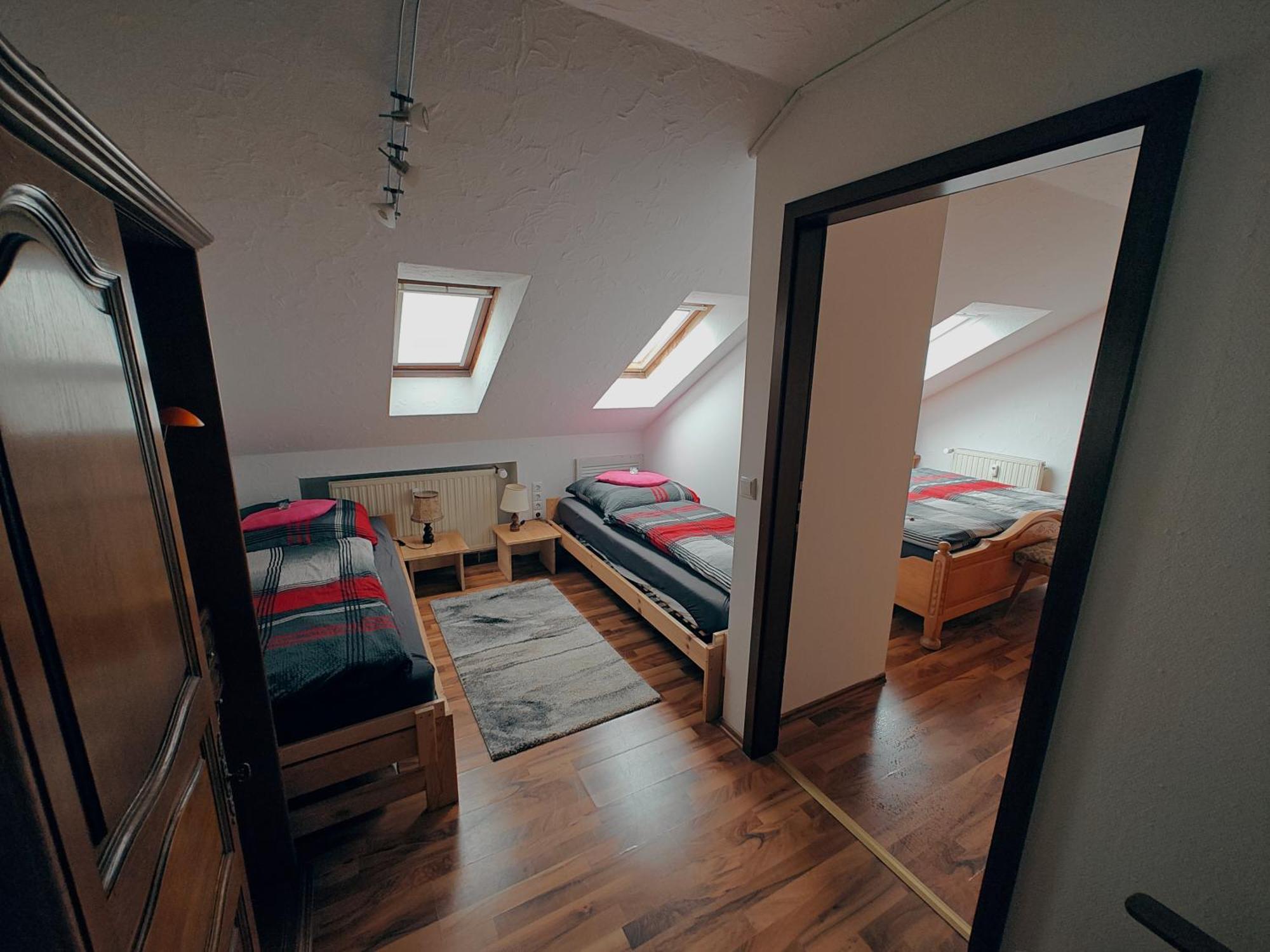Komfort Ferienwohnung Biene Saarbrucken Bagian luar foto